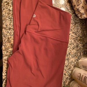 Lululemon Chianti Align 21”